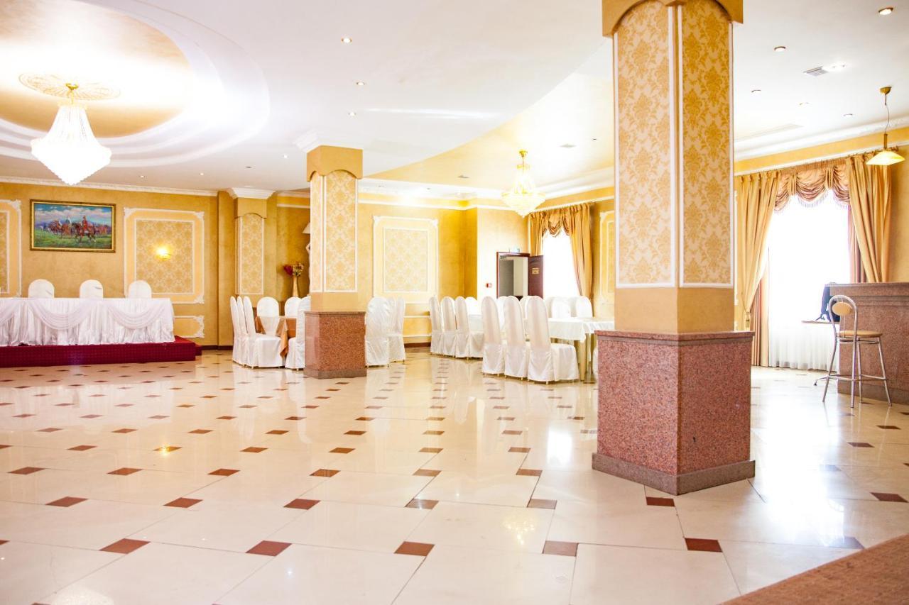 Ak Samal Hotel Karagandy 외부 사진